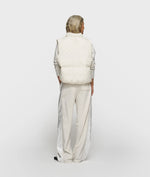 Lade das Bild in den Galerie-Viewer, 10DAYS Padded Vest Monogram Pearl
