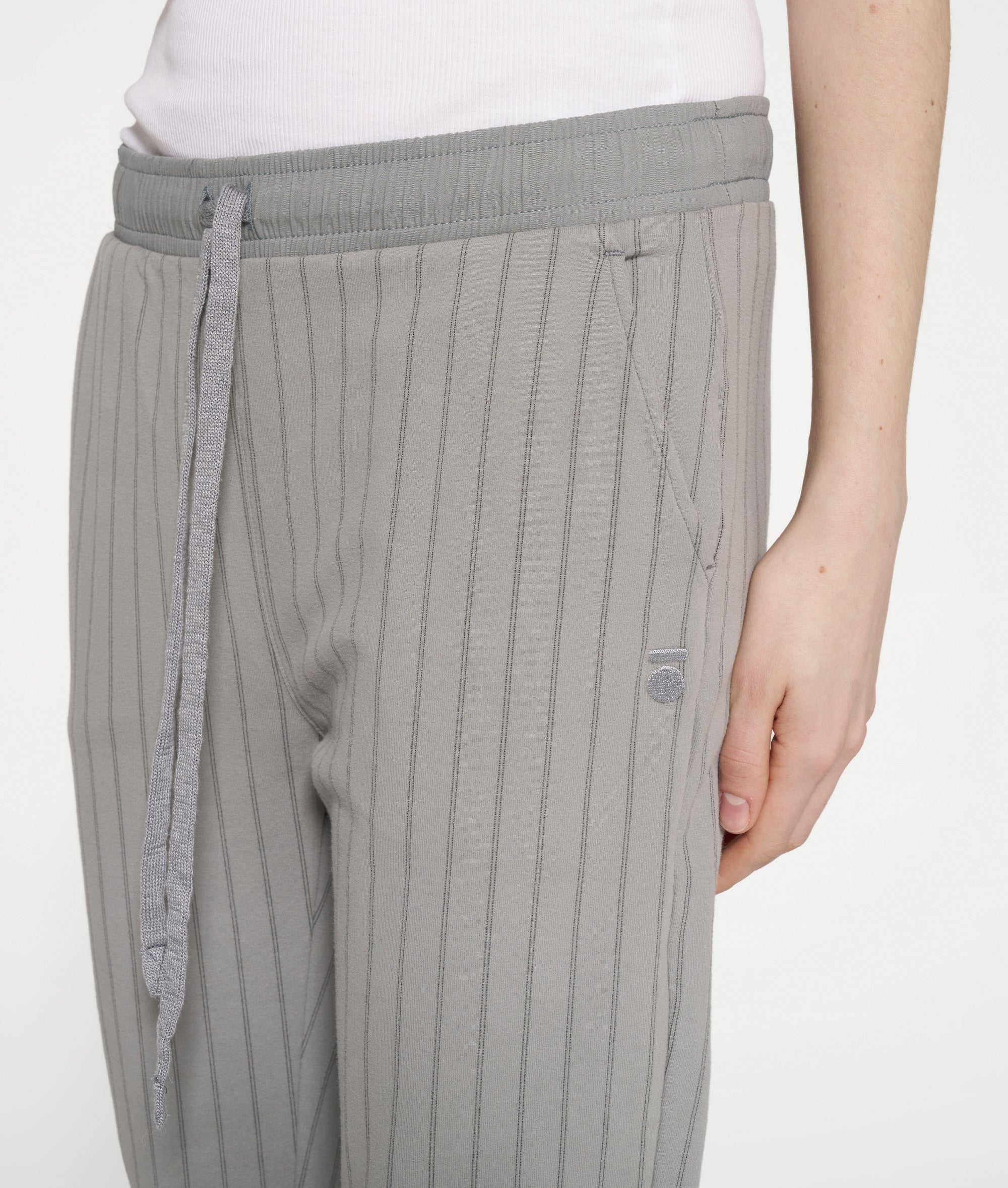 10DAYS - cropped jogger pinstripe