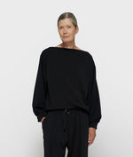 Lade das Bild in den Galerie-Viewer, boatneck blouse crepe
