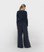 Lade das Bild in den Galerie-Viewer, long sleeve tee modal
