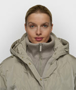 Lade das Bild in den Galerie-Viewer, The Muse Parka
