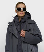 Lade das Bild in den Galerie-Viewer, The Cool Coat
