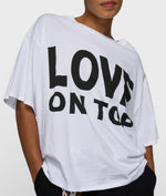 Lade das Bild in den Galerie-Viewer, love tee
