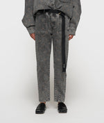 Lade das Bild in den Galerie-Viewer, 10DAYS Belted Pants Monogram Black
