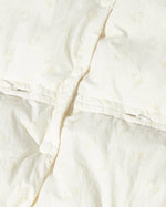 Lade das Bild in den Galerie-Viewer, 10DAYS Padded Vest Monogram Pearl
