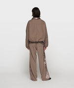 Lade das Bild in den Galerie-Viewer, 10DAYS Cropped Smoking Blouse
