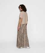 Lade das Bild in den Galerie-Viewer, 10DAYS Petite Tee Linen Rope
