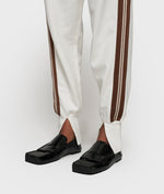 Lade das Bild in den Galerie-Viewer, 10DAYS Ballet Jogger Tape Ecru
