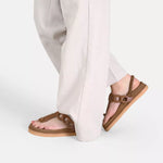 Lade das Bild in den Galerie-Viewer, Crickit - ODINE Camel Sandalen
