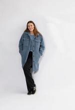 Lade das Bild in den Galerie-Viewer, Blue Sportswear - Lorraine Teddy Fleece Coat
