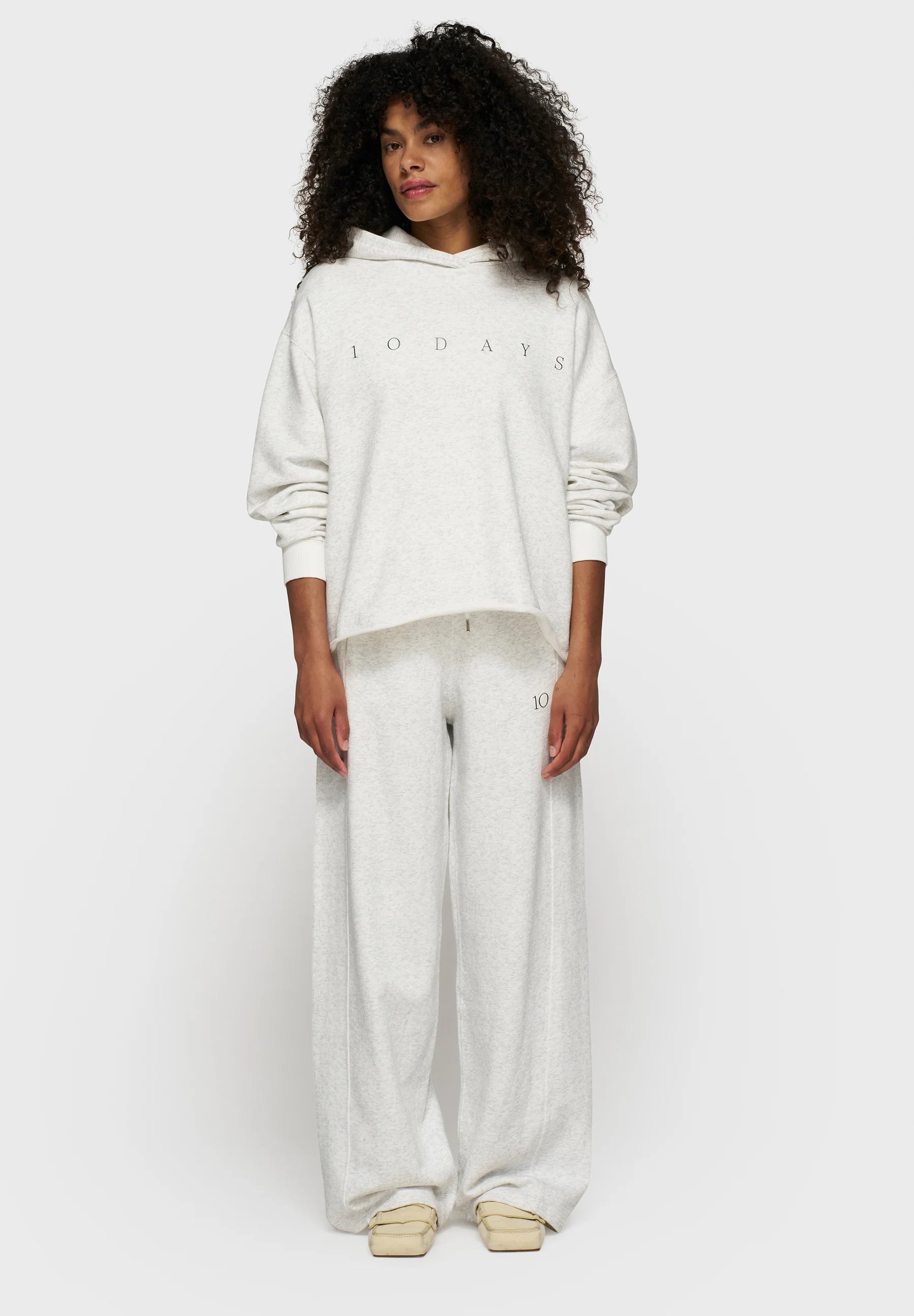 10DAYS Cropped Statement Logo Hoodie White Melee