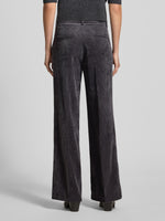 Lade das Bild in den Galerie-Viewer, CAMBIO Wide-Fit Cordhose AMELIE
